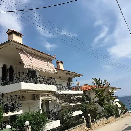 アパート Villakaliba Beachfront House Kalyves Polygyrou