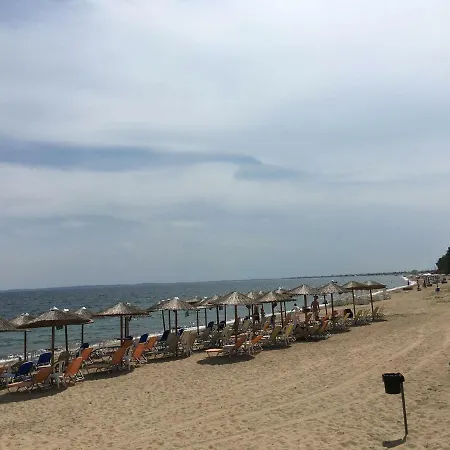 Villakaliba Beachfront House アパート
