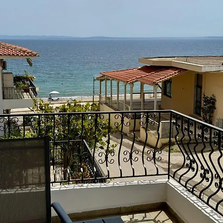 Apartamento Villakaliba Beachfront House *