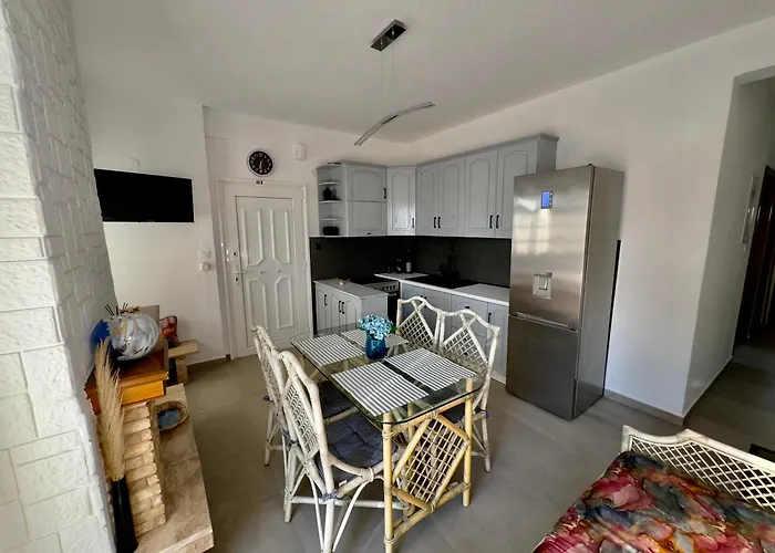 Villakaliba Beachfront House アパート Kalyves Polygyrou